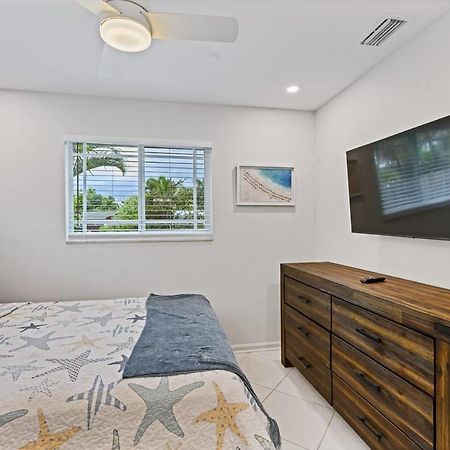 Cinderella'S Beach Cottage North Palm Beach Exterior foto