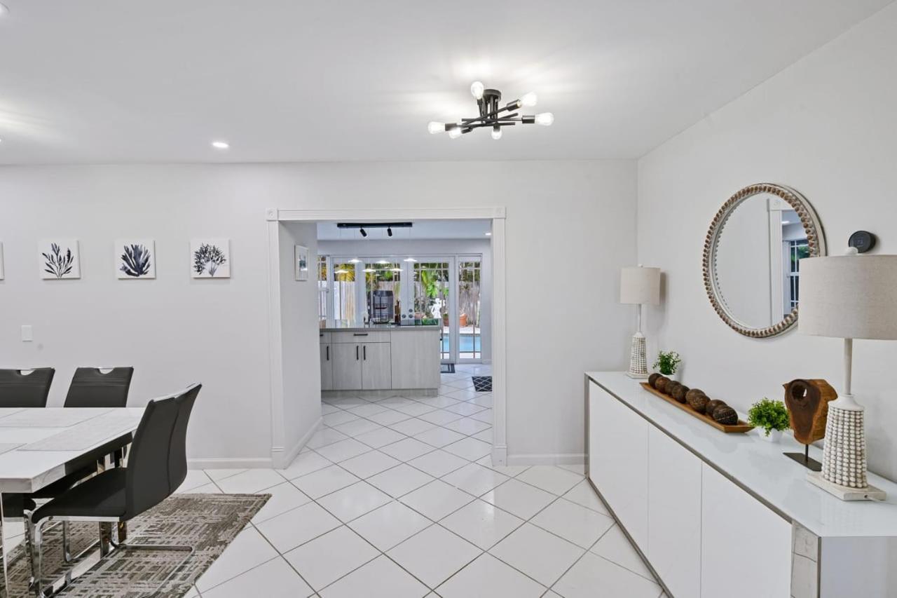 Cinderella'S Beach Cottage North Palm Beach Exterior foto