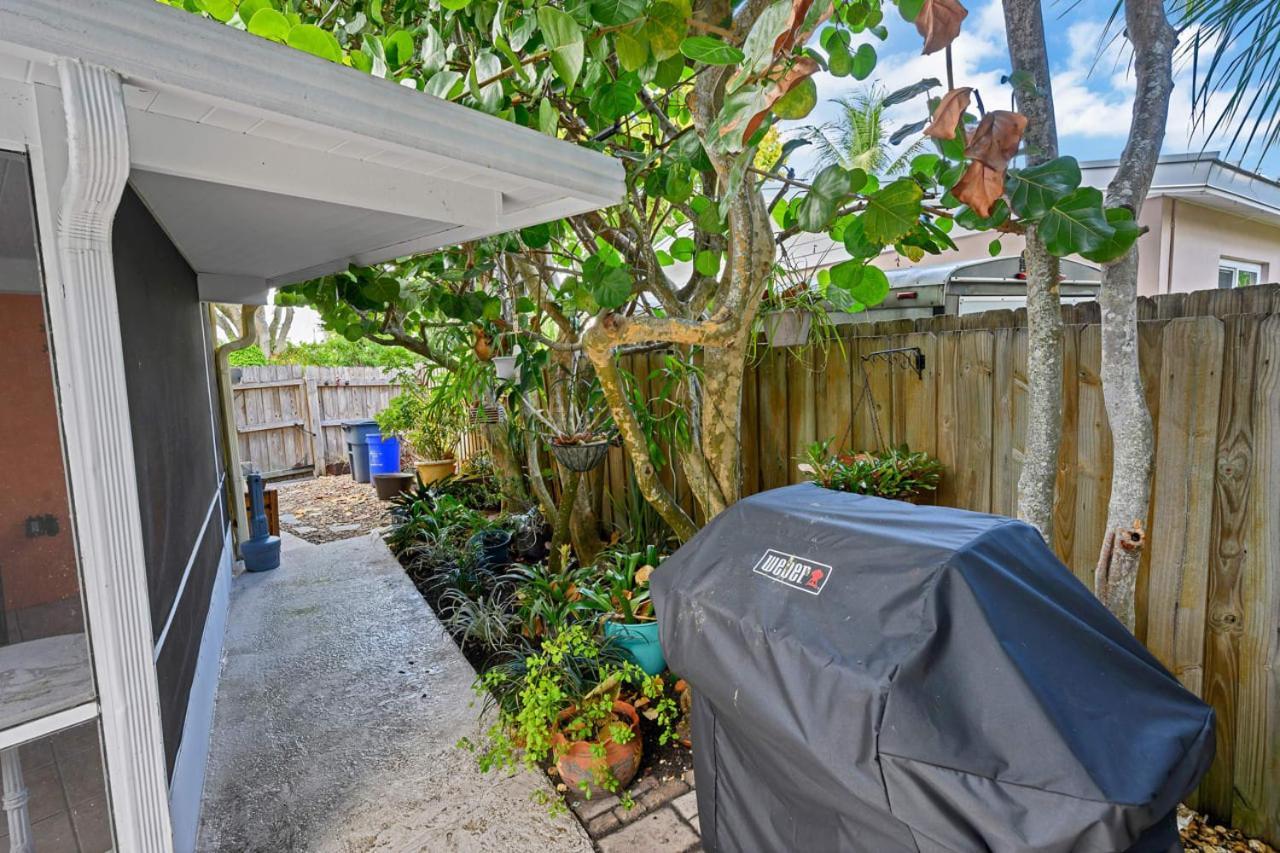 Cinderella'S Beach Cottage North Palm Beach Exterior foto