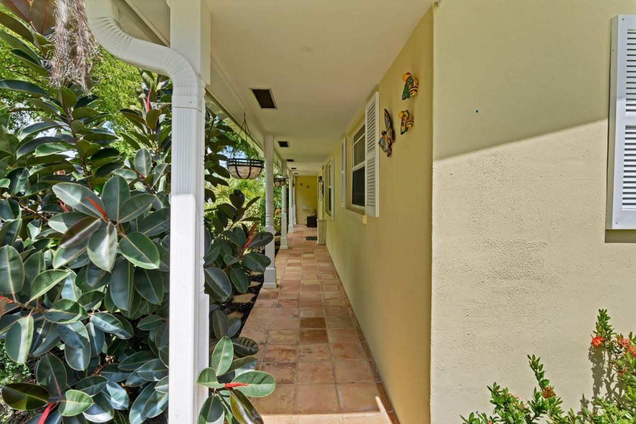 Cinderella'S Beach Cottage North Palm Beach Exterior foto